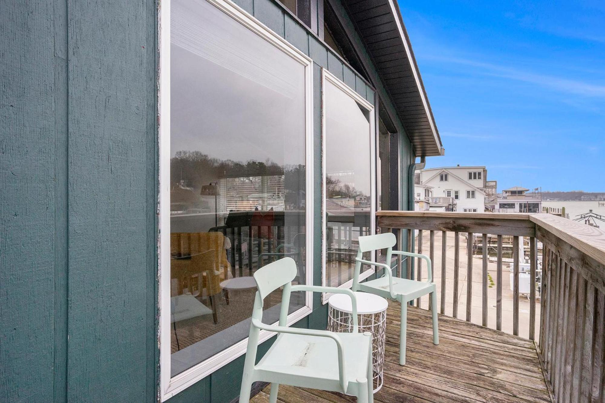Riverside Suites - Unit A Saugatuck Eksteriør bilde