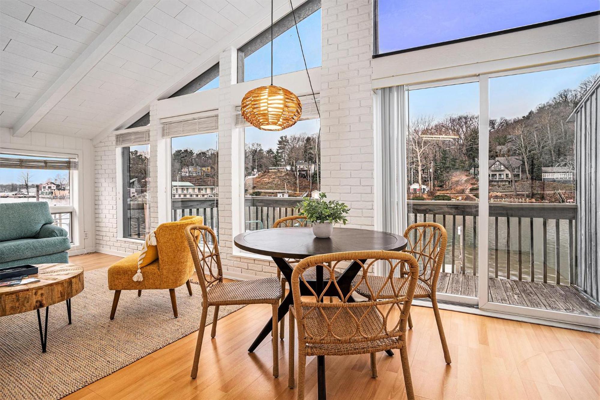 Riverside Suites - Unit A Saugatuck Eksteriør bilde