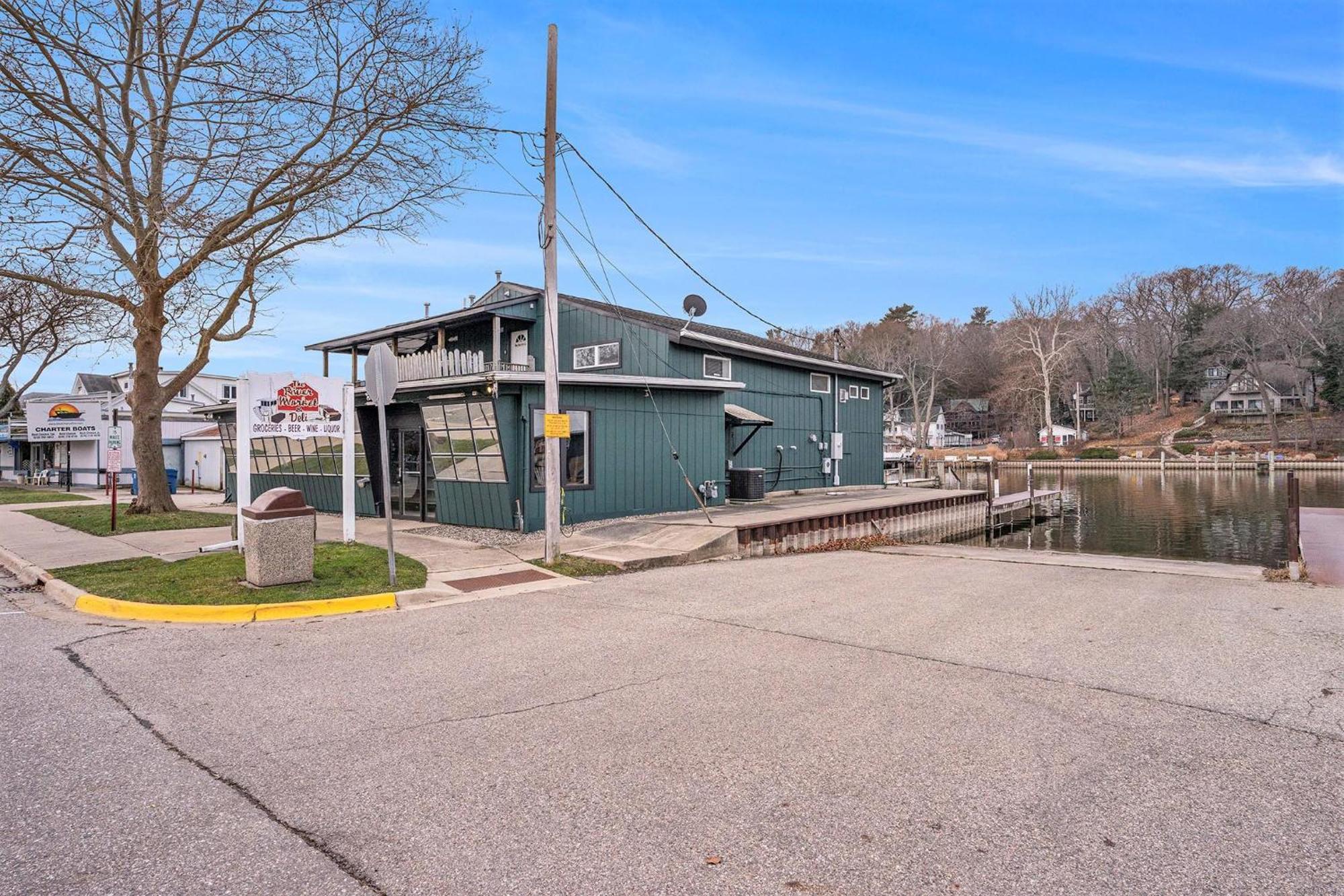 Riverside Suites - Unit A Saugatuck Eksteriør bilde