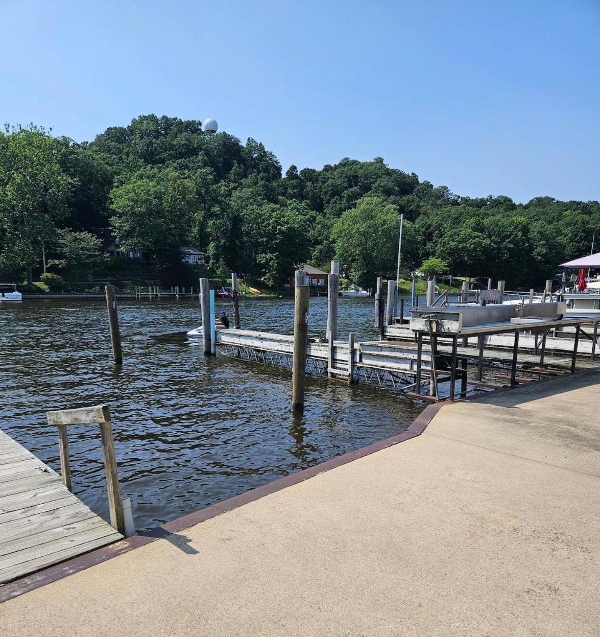 Riverside Suites - Unit A Saugatuck Eksteriør bilde
